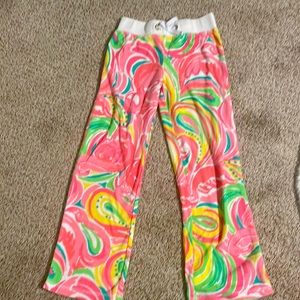 Lily Pulitzer terry cloth pants - in GUC! Size M-6/7